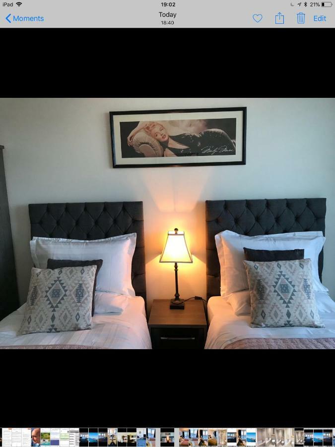 Luxury 2 Bedroom Apartment In Prime City Location Belfast Bagian luar foto